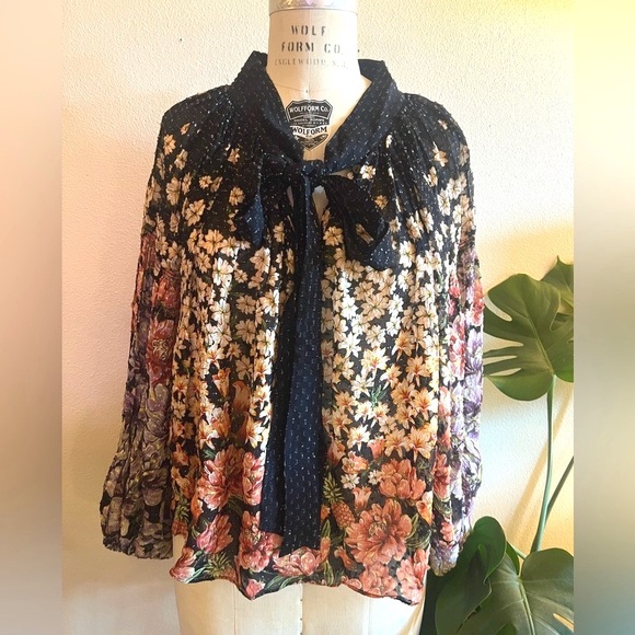 FARM Rio Black and Multicolor Floral Blouse tie front bow Swiss dot nwt - Picture 1 of 7